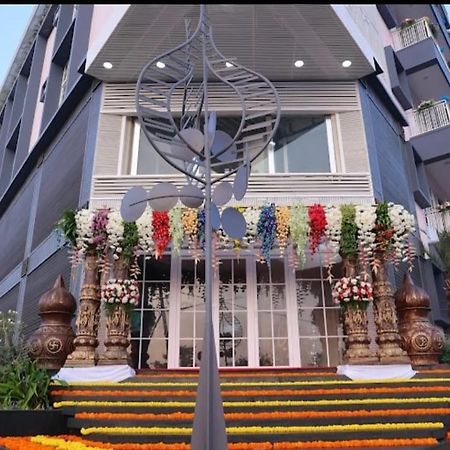 Aparthotel Atmosfera Bengaluru, India Exteriér fotografie