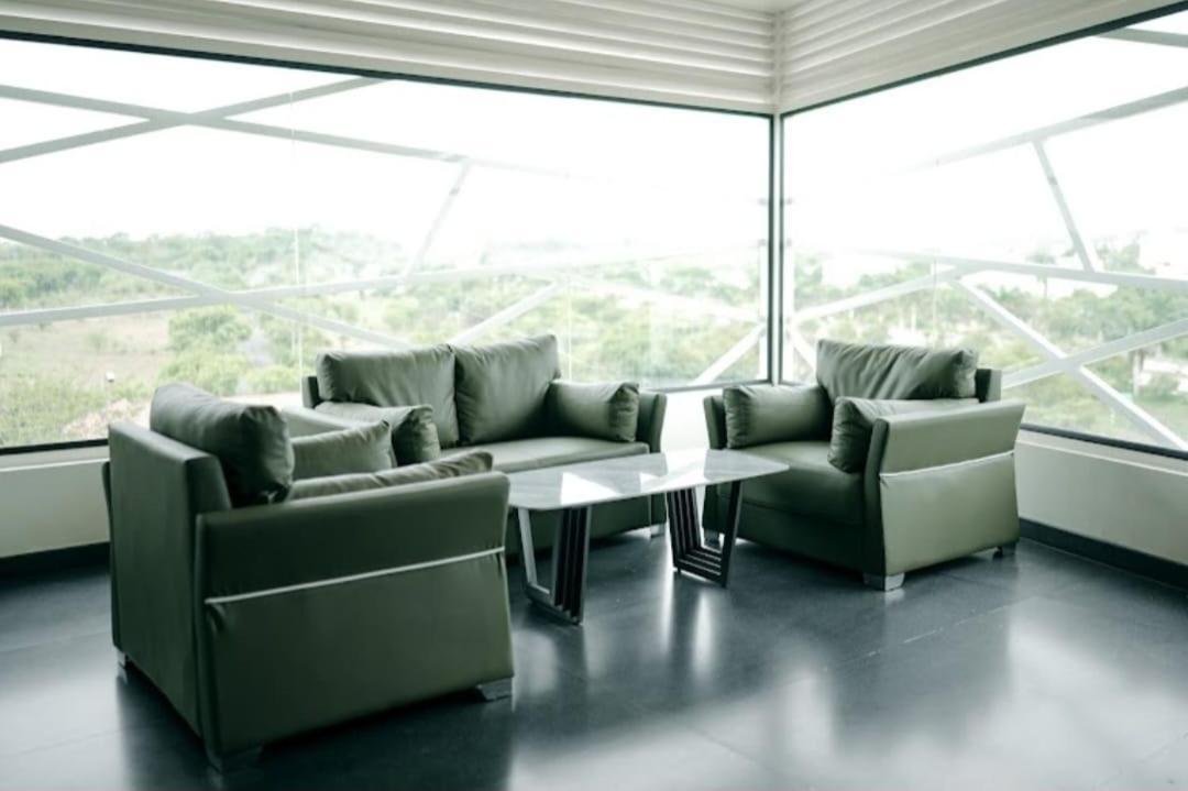 Aparthotel Atmosfera Bengaluru, India Exteriér fotografie